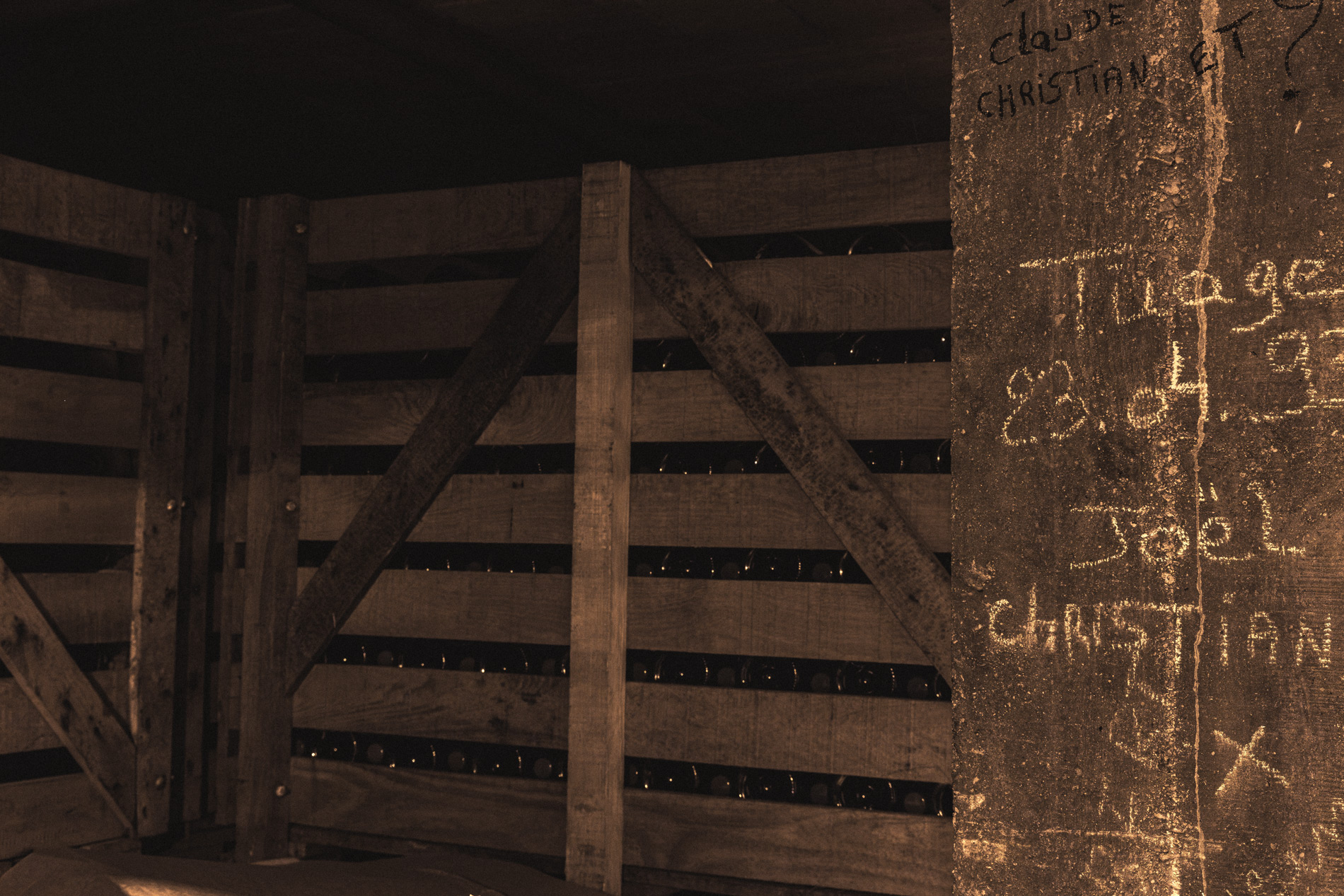 Les bouteilles de Champagne Treuffet en cave